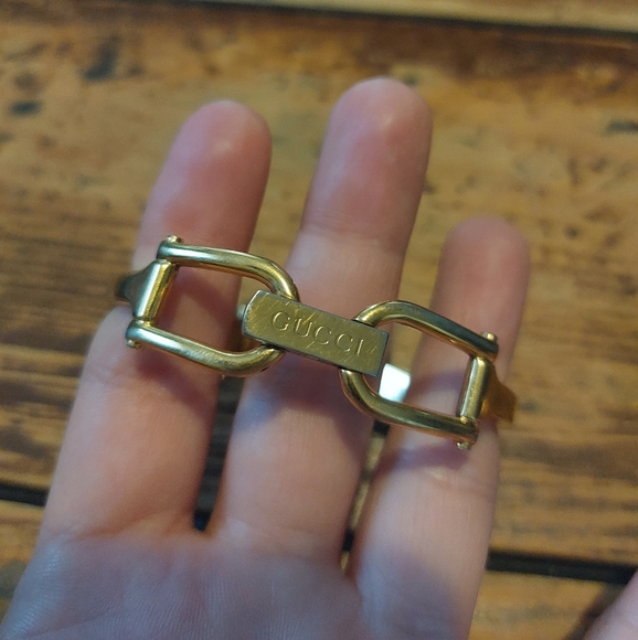 Gucci watch - Picture 2 of 4